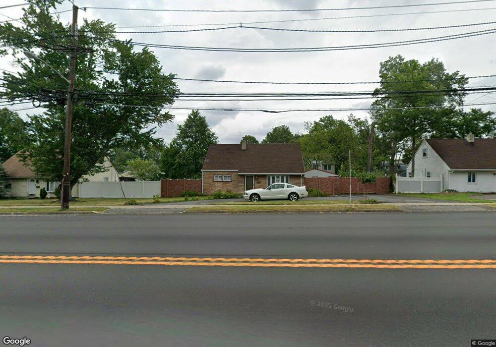 1383 Pompton Ave, Cedar Grove, NJ 07009 - photo 1