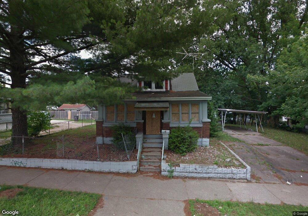 816 Madison St, Elkhart, IN 46516 - photo 1