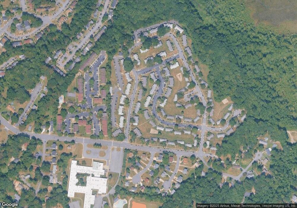 3533 Melrose Ave, Triangle, VA 22172 - photo 1