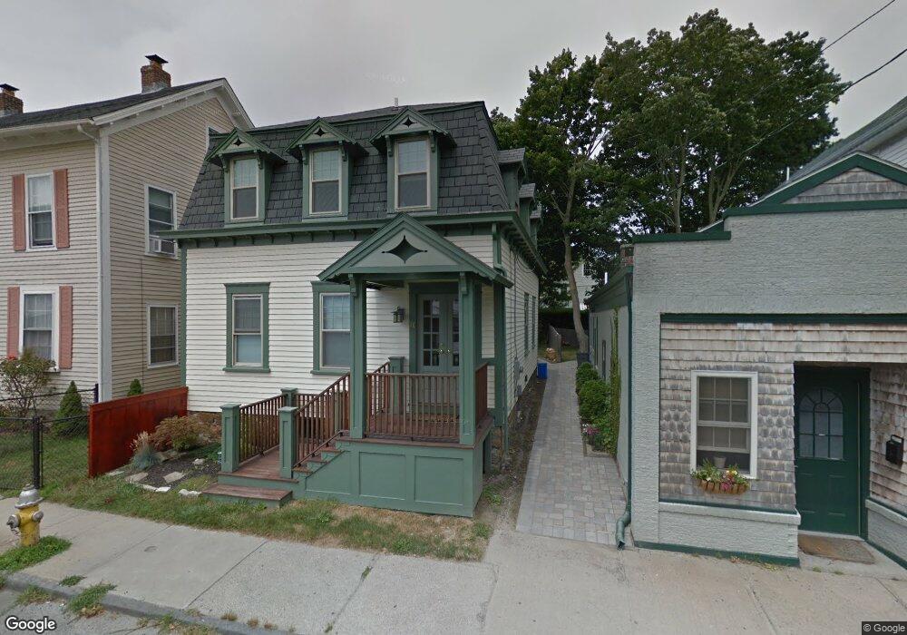 26 E Bowery St unit Rear, Newport, RI 02840 - photo 1