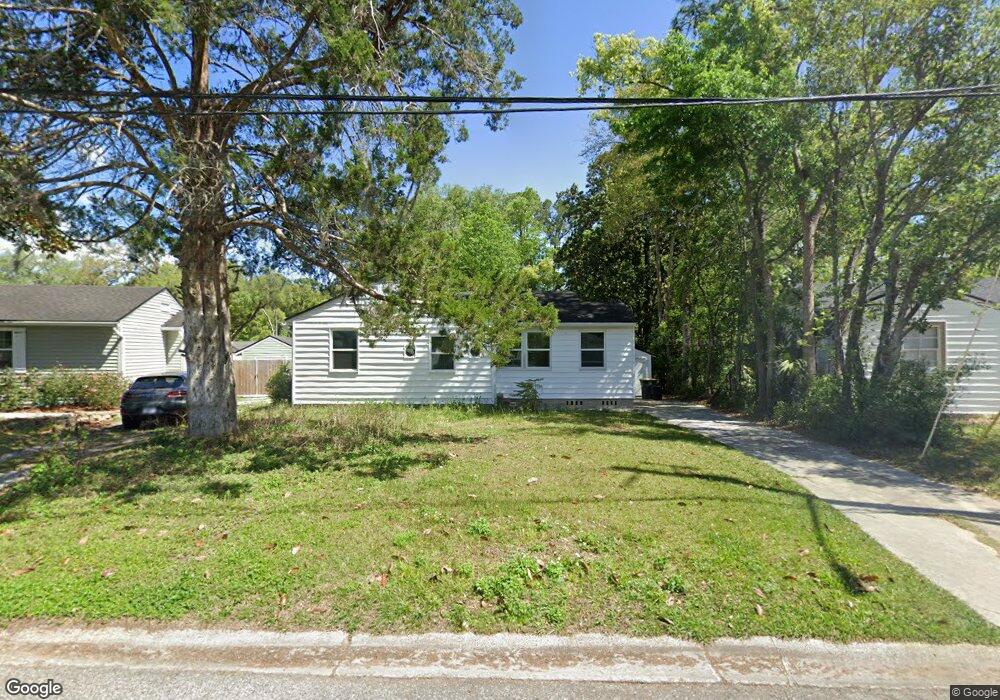 1311 Pine Grove Ct, Jacksonville, FL 32205 - photo 1