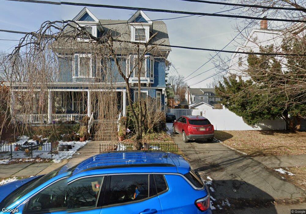 576 Ridge St unit 582, Newark, NJ 07104 - photo 1