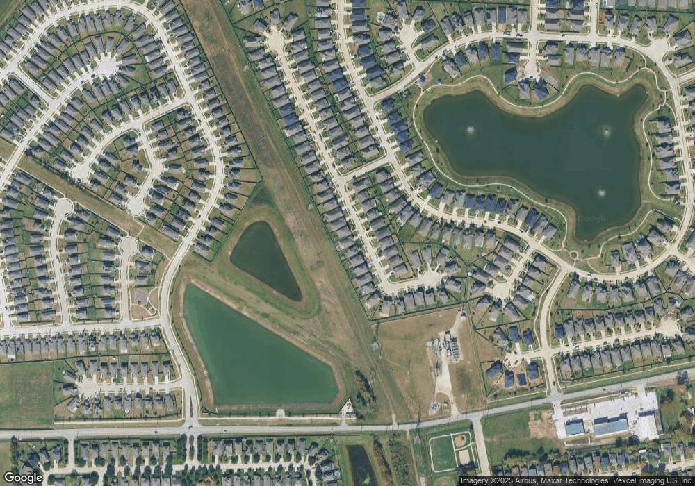 8627 Willet St, Baytown, TX 77521 - photo 1