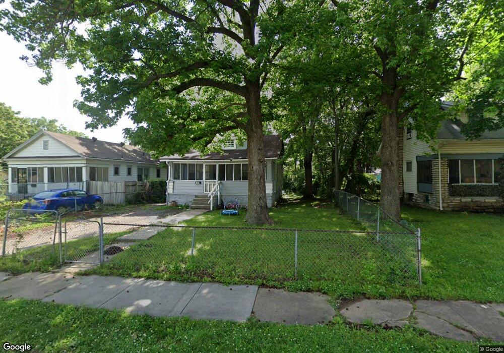 7205 Agnes Ave, Kansas City, MO 64132 - photo 1