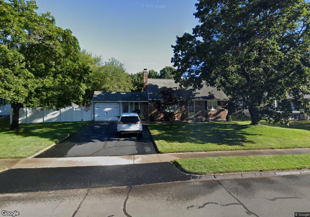 19 Windmill Rd, Enfield, CT 06082 - photo 1