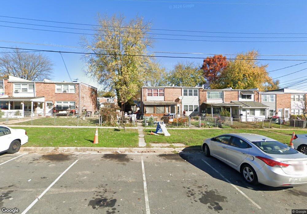 810 Seckel Ct, Halethorpe, MD 21227 - photo 1