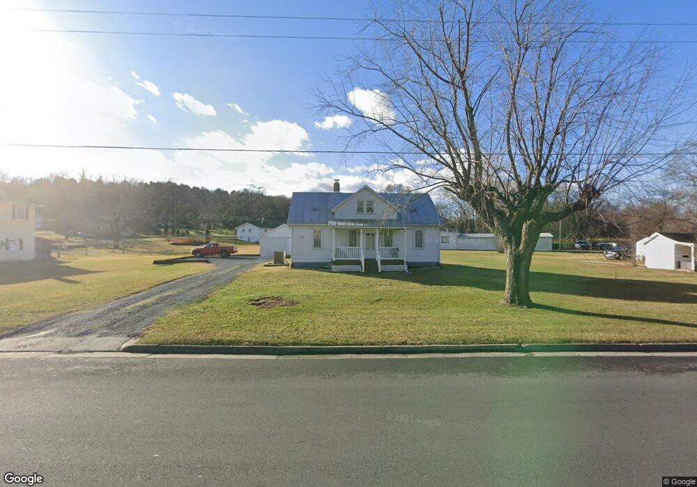 405 W Old Cross Rd, New Market, VA 22844 - photo 1