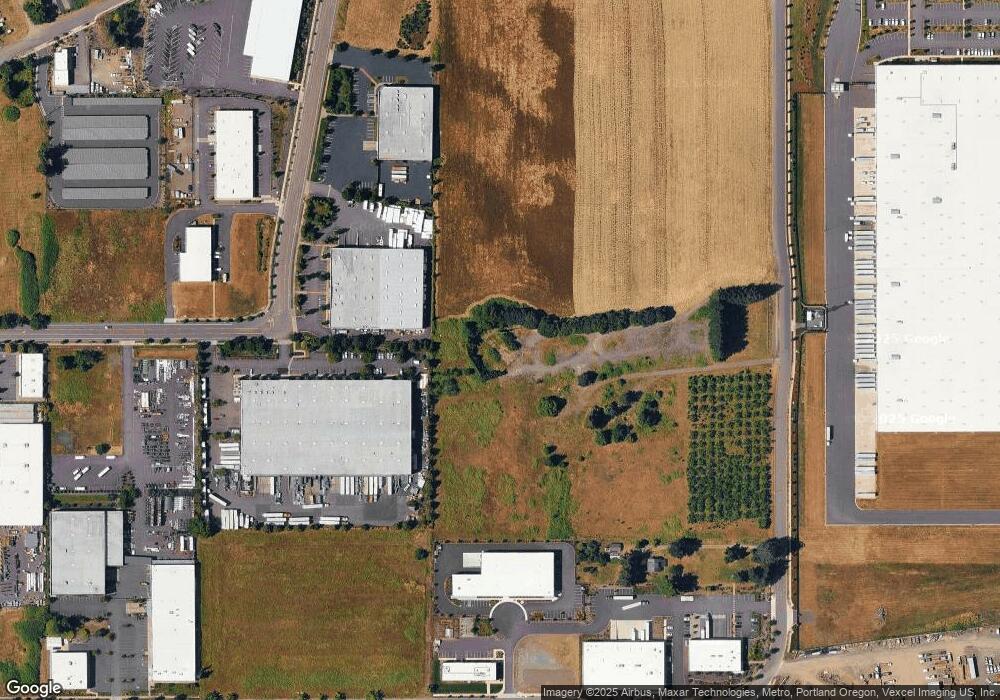 165 S Walnut St, Canby, OR 97013 - photo 1