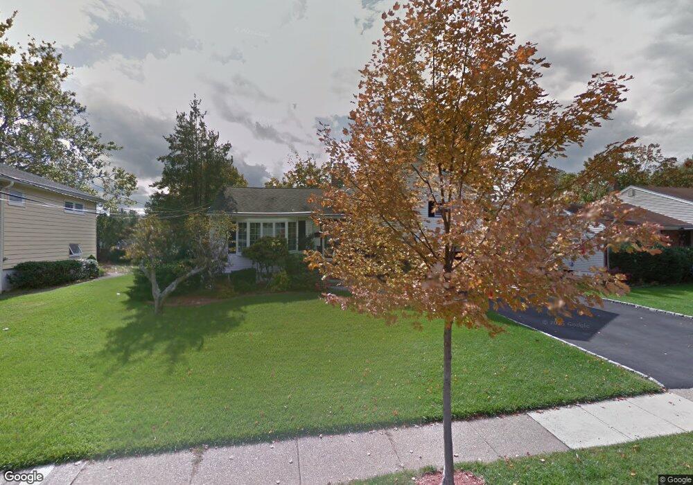 133 Rolling Hills Rd, Clifton, NJ 07013 - photo 1