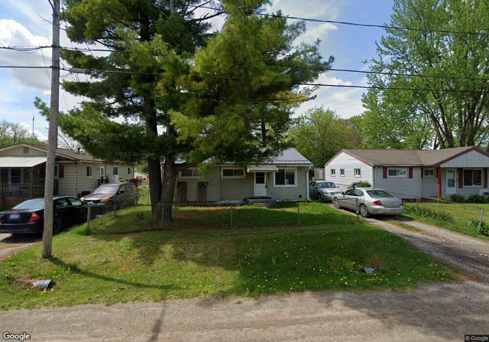 2100 Algonac Dr, Flint, MI 48532 - photo 1