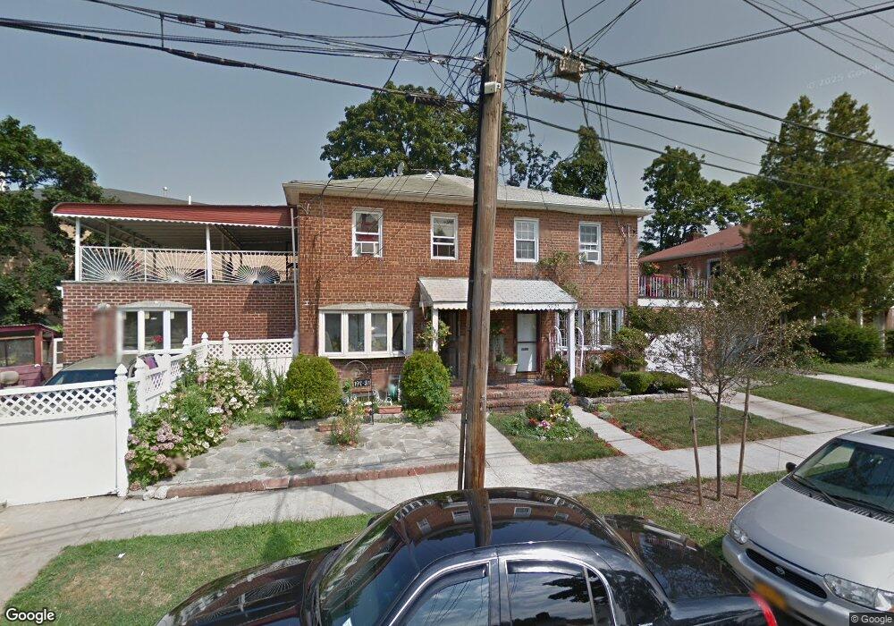 19733 Carpenter Ave, Hollis, NY 11423 - photo 1
