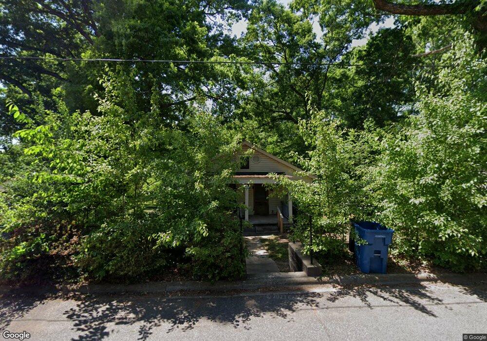 622 24th St SW, Hickory, NC 28602 - photo 1