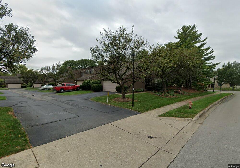 1977 Willow Glen Ln, Columbus, OH 43229 - photo 1