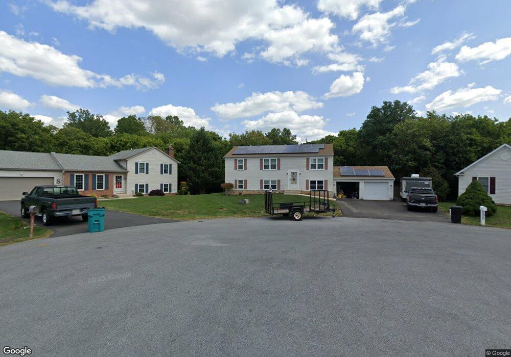 13000 Primrose Ln, Hagerstown, MD 21742 - photo 1