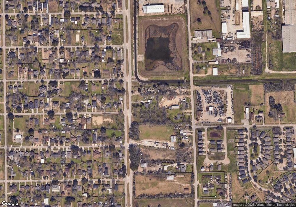 10117 Monroe Rd, Houston, TX 77075 - photo 1