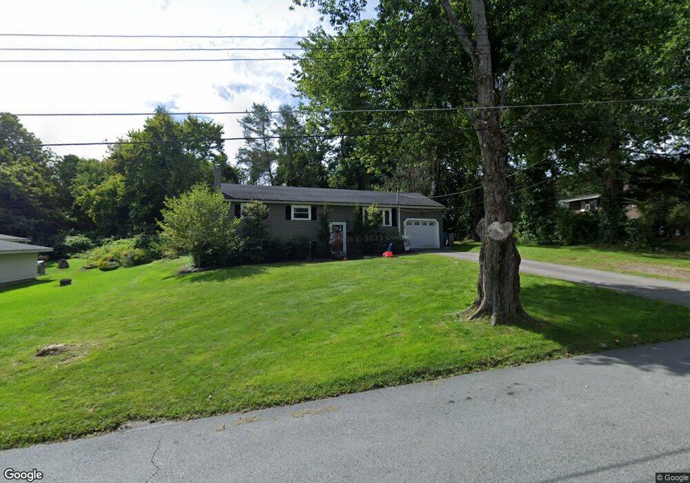 46 Marked Tree Rd, Holliston, MA 01746 - photo 1