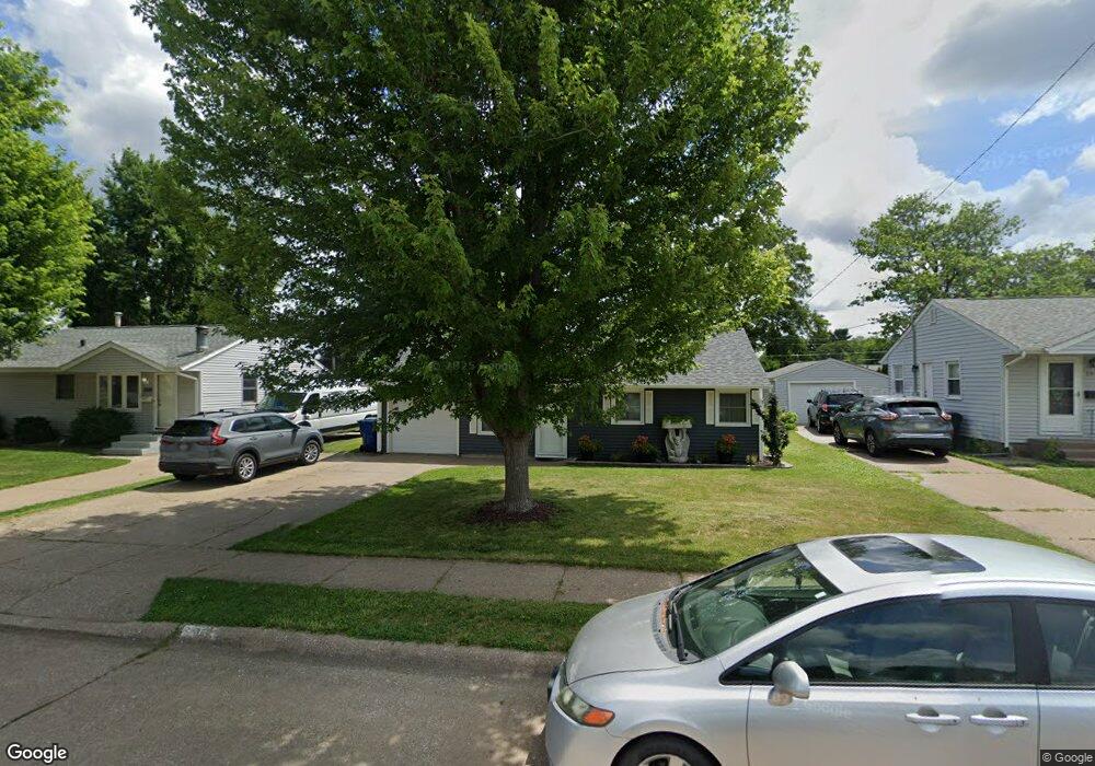 2003 N Nevada Ave, Davenport, IA 52804 - photo 1