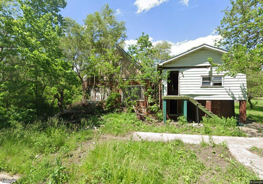 1240 W 16th Ave, Gary, IN 46407 - photo 1