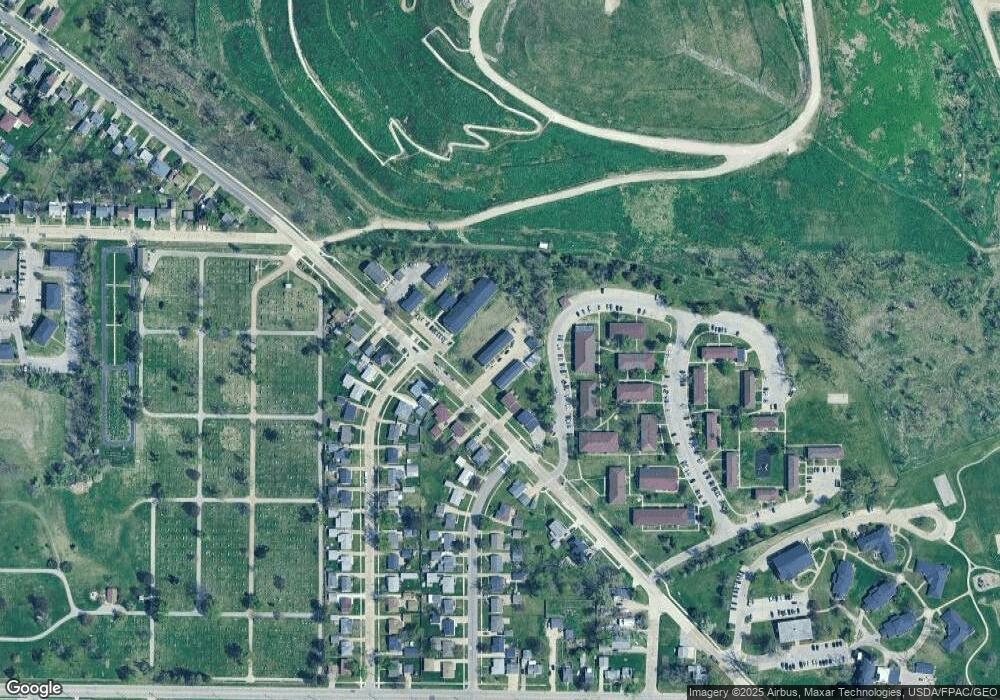 2231 C St SW unit 2, Cedar Rapids, IA 52404 - photo 1