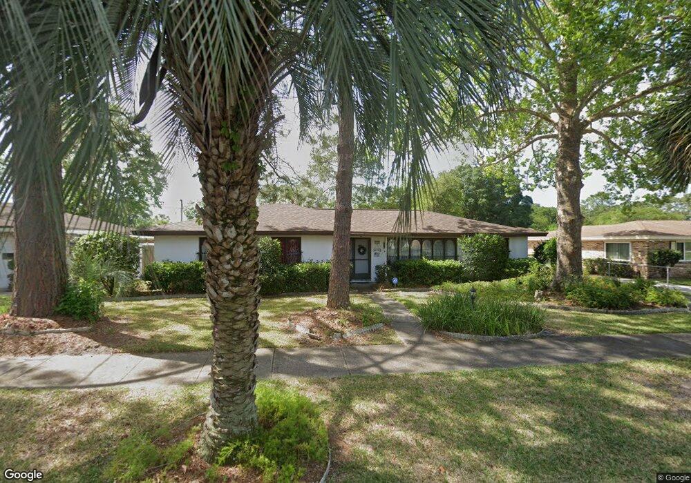 8156 Veracruz Dr, Jacksonville, FL 32211 - photo 1