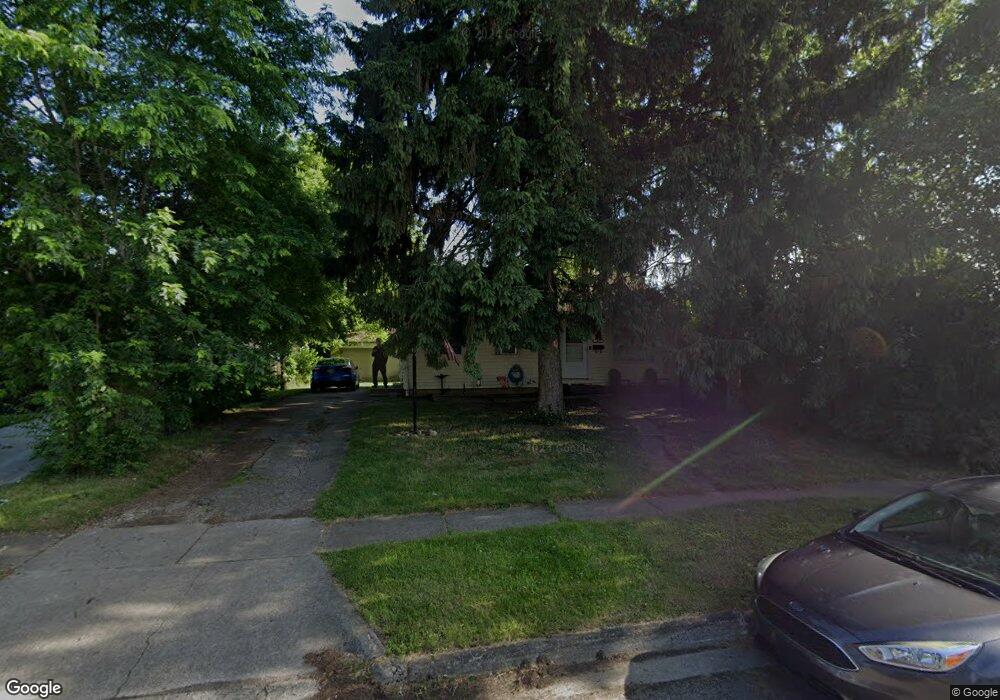 5425 Newport Rd, Columbus, OH 43232 - photo 1