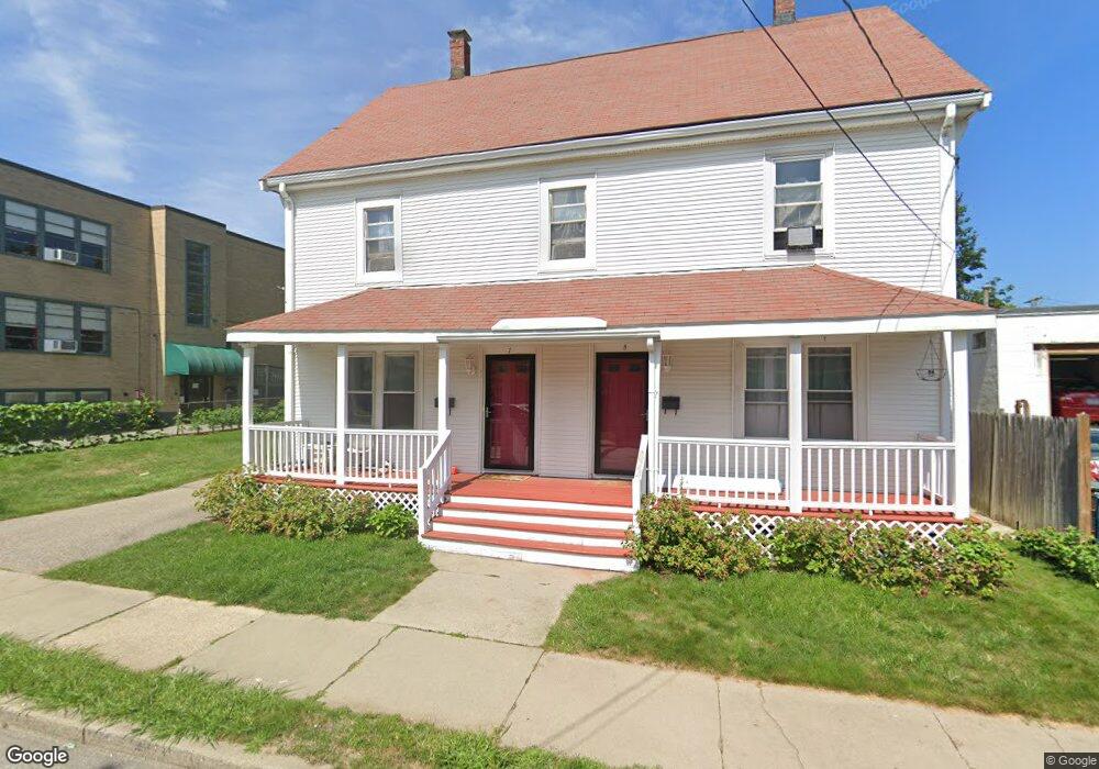 7 Sheridan Cir unit 7, Winchester, MA 01890 - photo 1