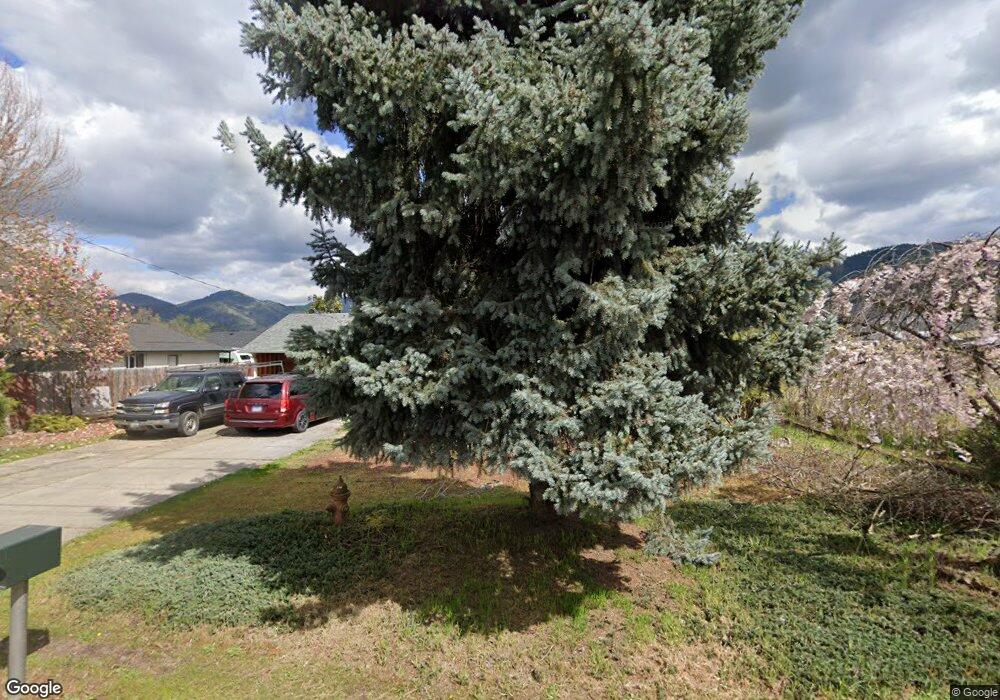 1861 Cloverlawn Dr, Grants Pass, OR 97527 - photo 1