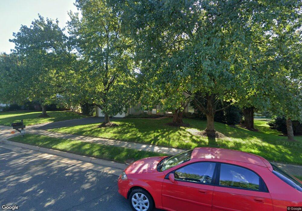 1336 Dasher Ln, Reston, VA 20190 - photo 1