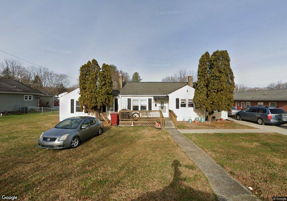 1409 E Holston Ave, Johnson City, TN 37601 - photo 1