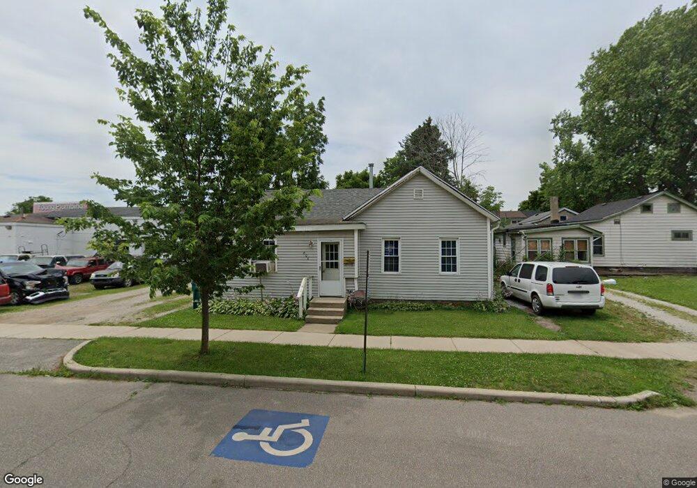 606 Adams St, La Porte, IN 46350 - photo 1