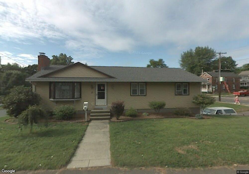 5 Fairview St, Windsor Locks, CT 06096 - photo 1