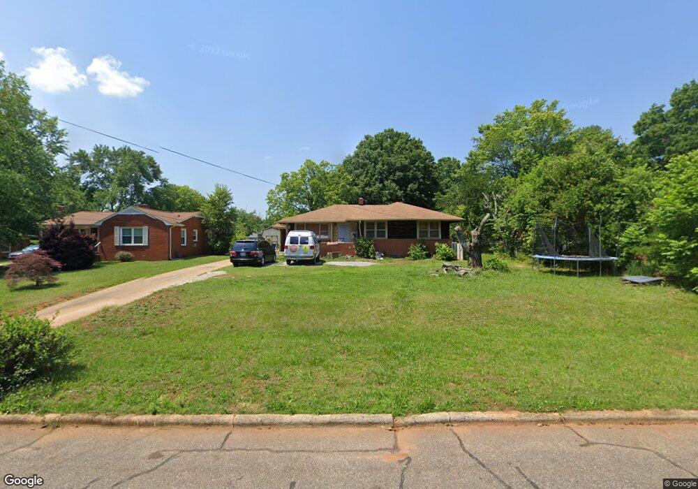 653 Holland Dr, Statesville, NC 28677 - photo 1