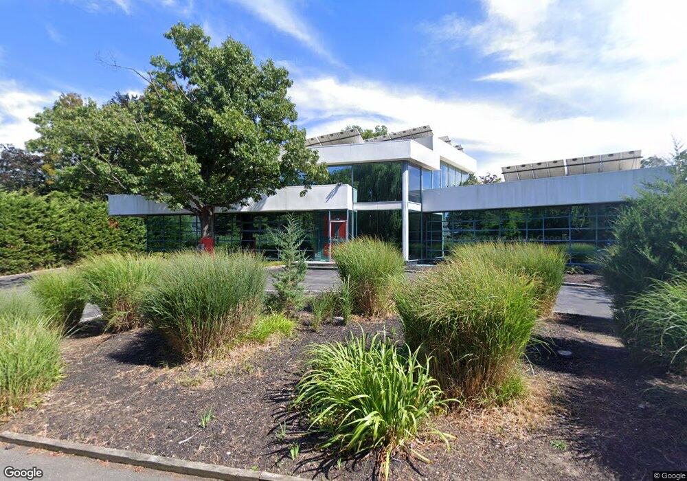 14 Willow Way, Lawrence, NY 11559 - photo 1