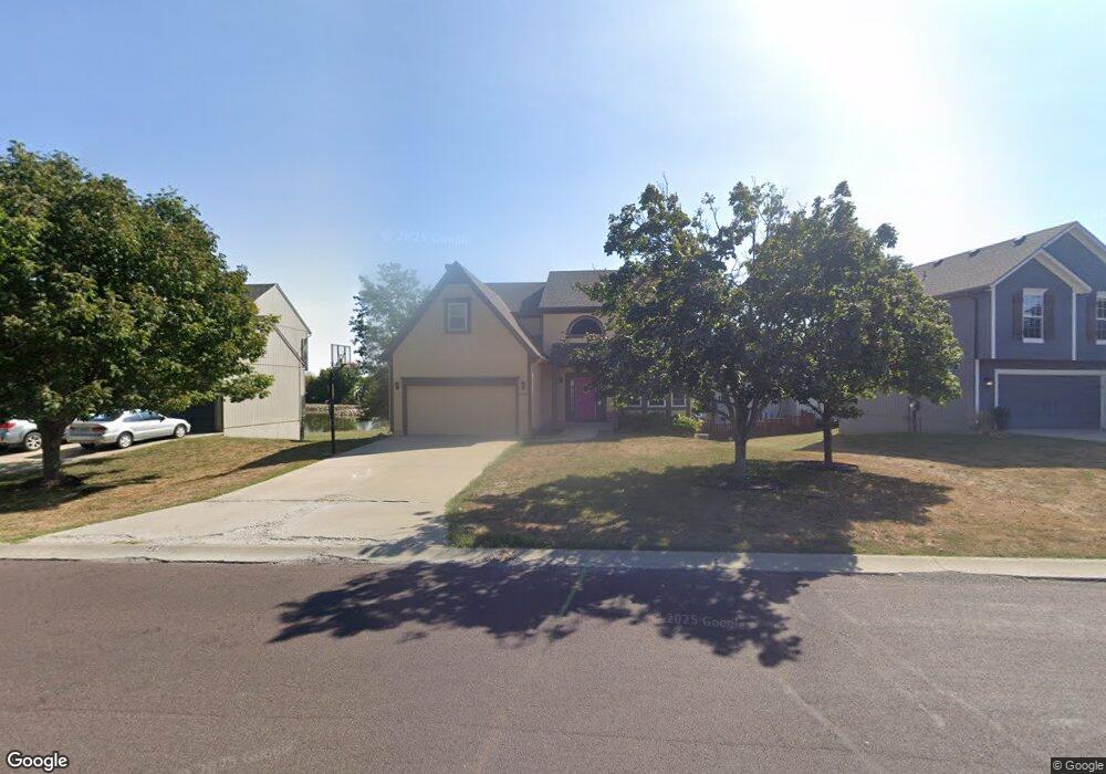 20759 S Barker Rd, Spring Hill, KS 66083 - photo 1