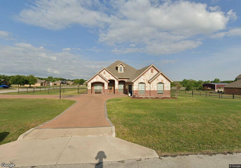 101 Thorobred Ct, Azle, TX 76020 - photo 1