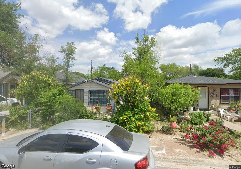 527 E Wright Ave, Pharr, TX 78577 - photo 1