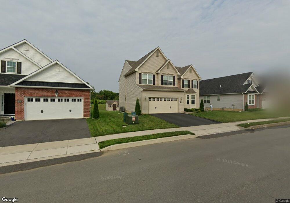 4239 Beech Dr, Nazareth, PA 18064 - photo 1