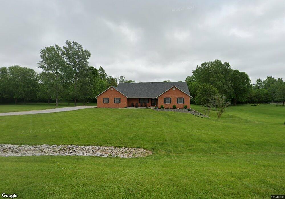 5826 Country Side Ln, Freeburg, IL 62243 - photo 1