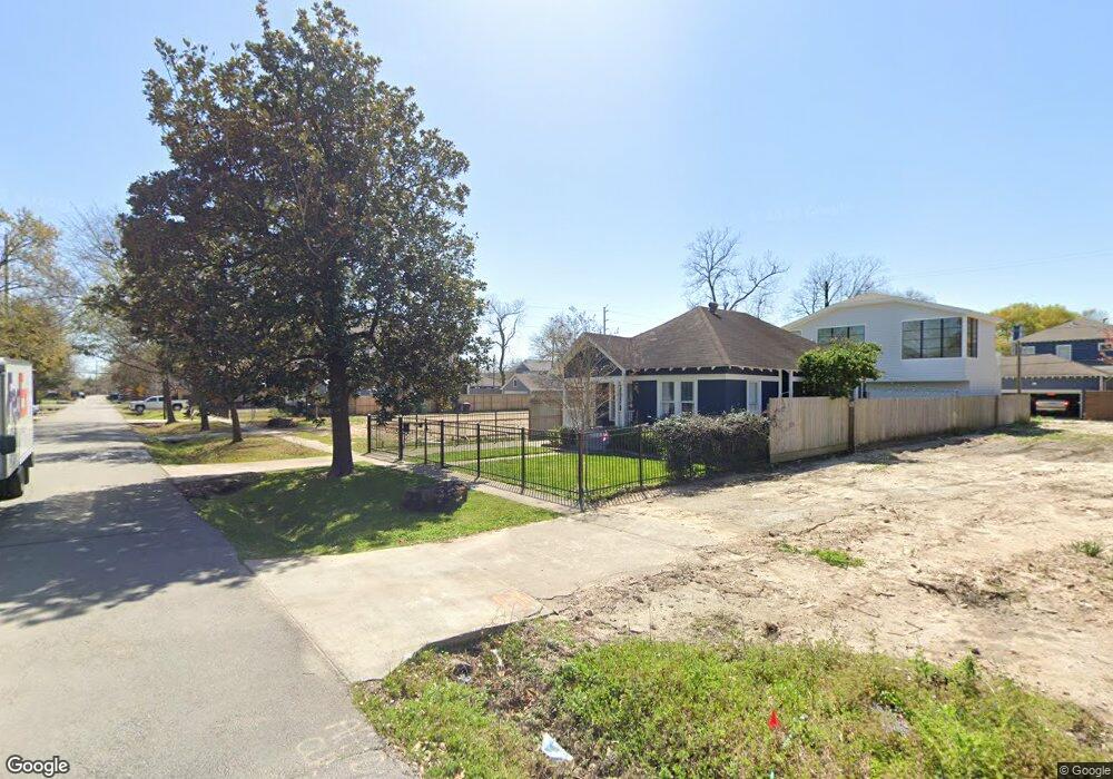 825 Tulane St unit 1/2, Houston, TX 77007 - photo 1