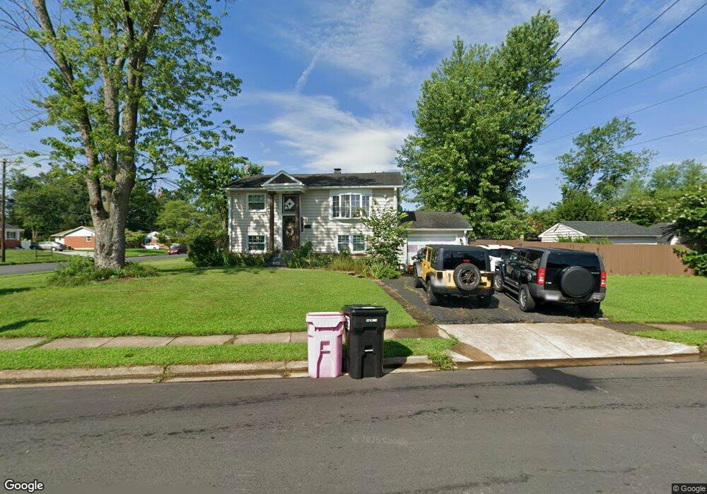 7702 Dublin Dr, Manassas, VA 20109 - photo 1