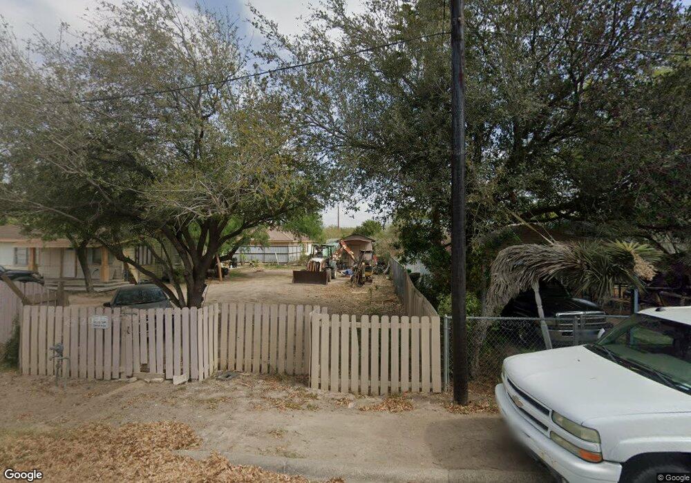 513 E Pena Ave, Pharr, TX 78577 - photo 1