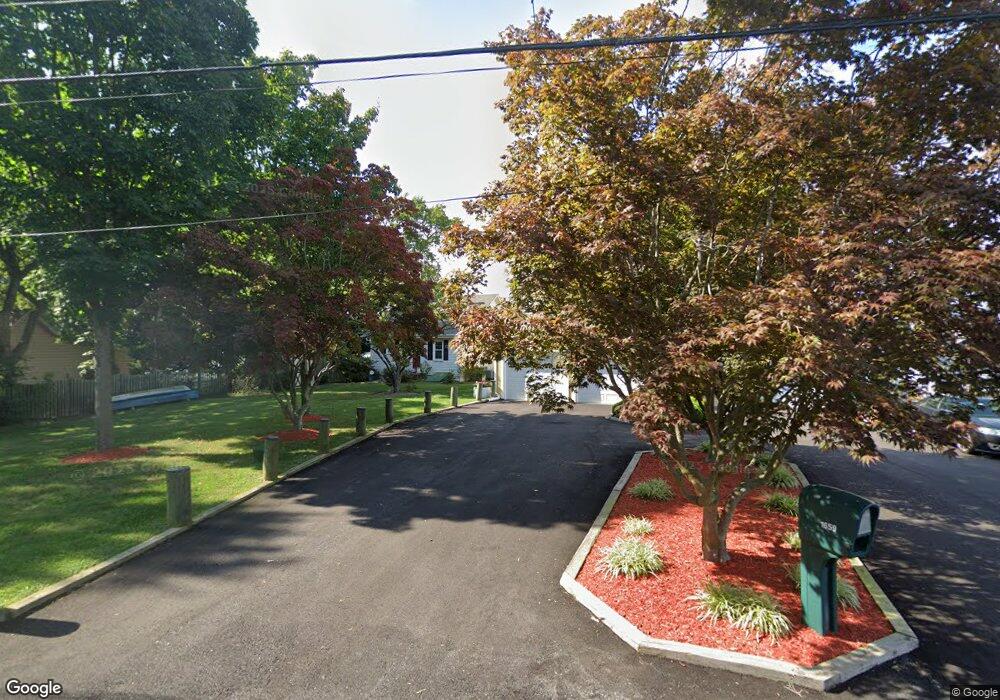 1657 Cliff Dr, Edgewater, MD 21037 - photo 1