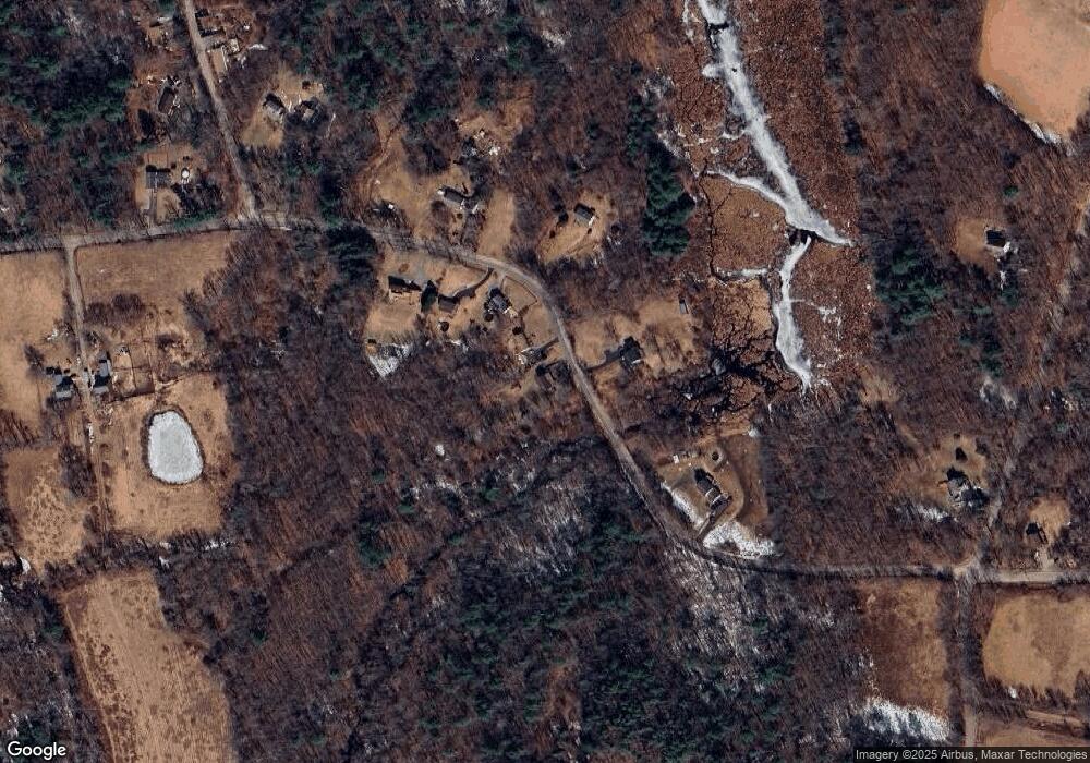 149 Hardwick Rd, Barre, MA 01005 - photo 1