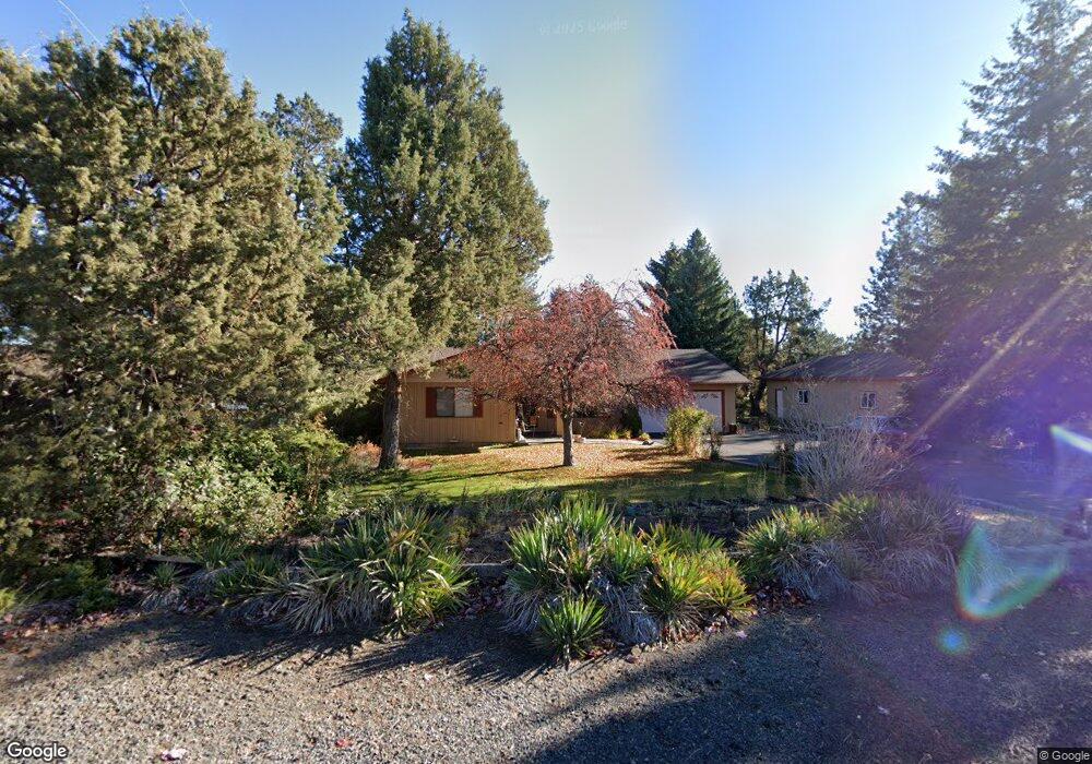 1556 SW 26th St, Redmond, OR 97756 - photo 1