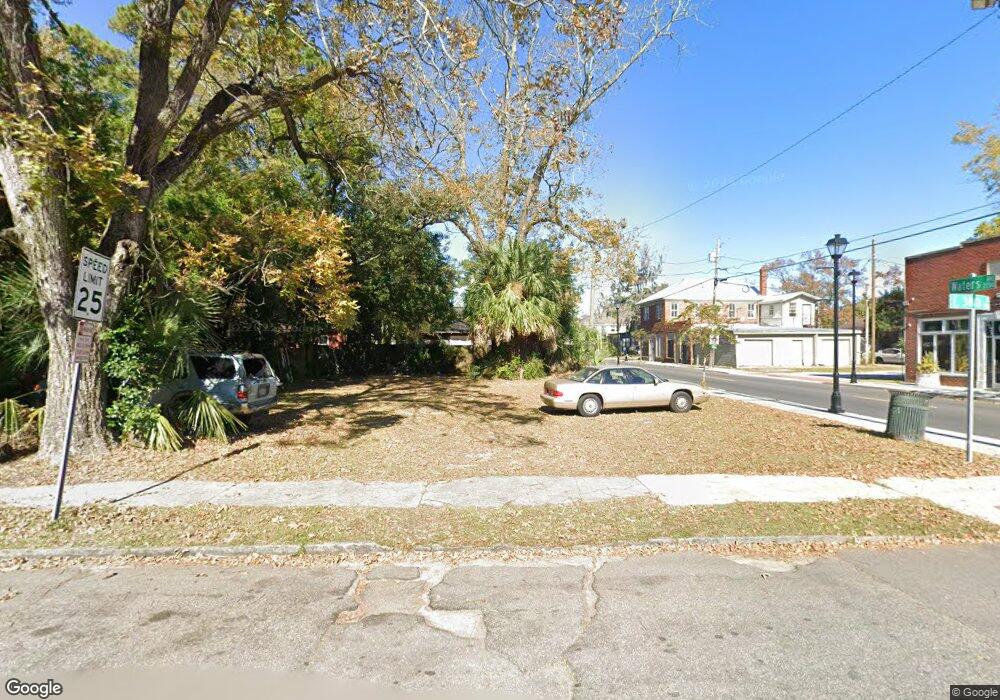 1030 E 38th St, Savannah, GA 31401 - photo 1