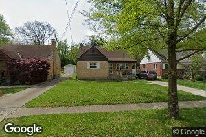 865 Oakfield Ave, Cincinnati, OH 45224