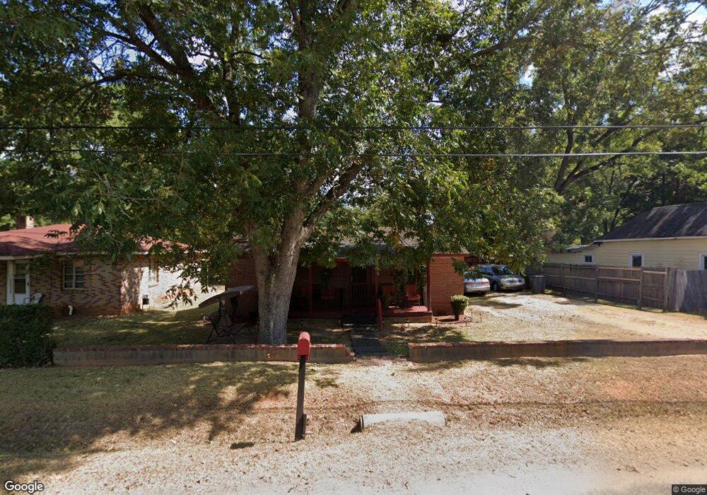 213 Jackson St, Barnesville, GA 30204 - photo 1