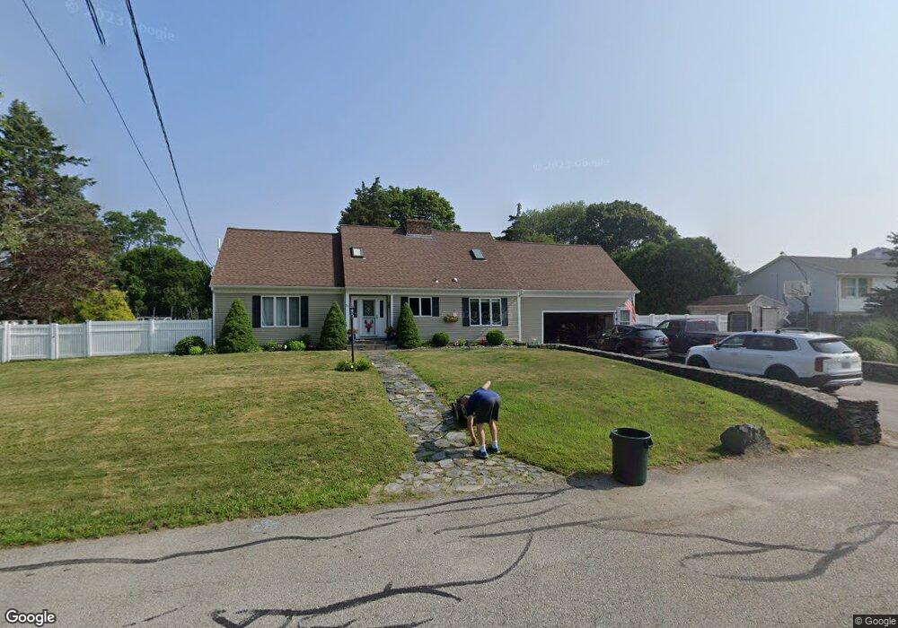 30 Oakdale Ave, Portsmouth, RI 02871 - photo 1