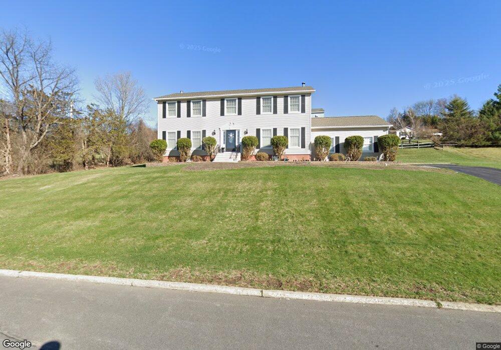 10 Laura Dr, Chester, NY 10918 - photo 1