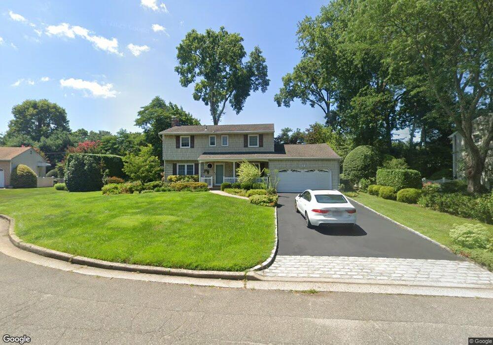 14 Briarcliff Ln, Glen Cove, NY 11542 - photo 1